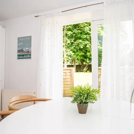 5 Min Walk To Lego House-2 Bedrooms Cozy With Garden Daire *